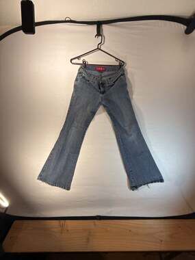 GLO Vintage Y2K Low Rise Flare Jeans Junior Size 9 Short